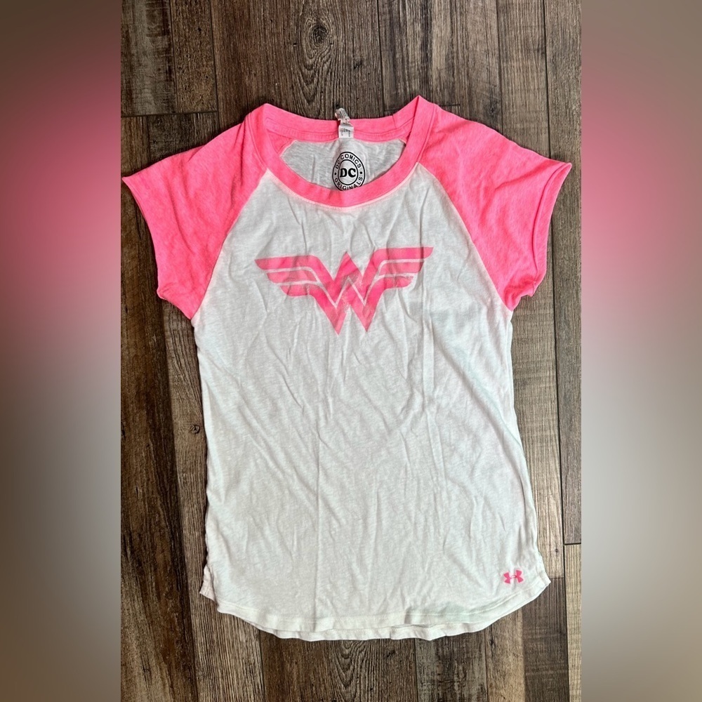 Under Armour  DC comics original Wonder Woman Tshirt